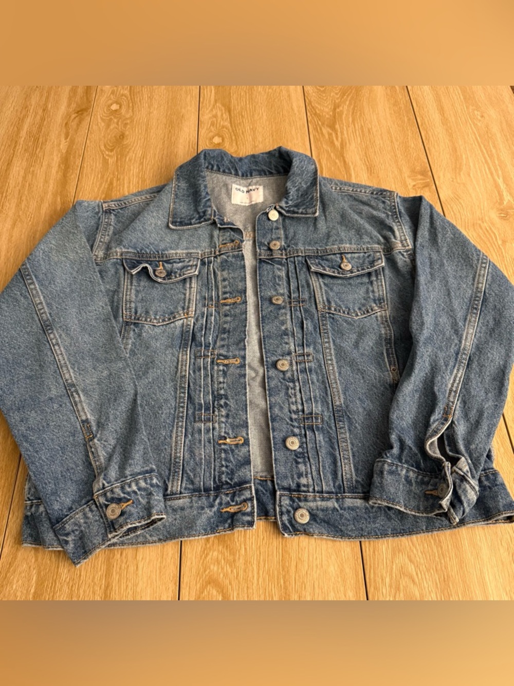 Old Navy Classic Denim Jacket in Medium Blue